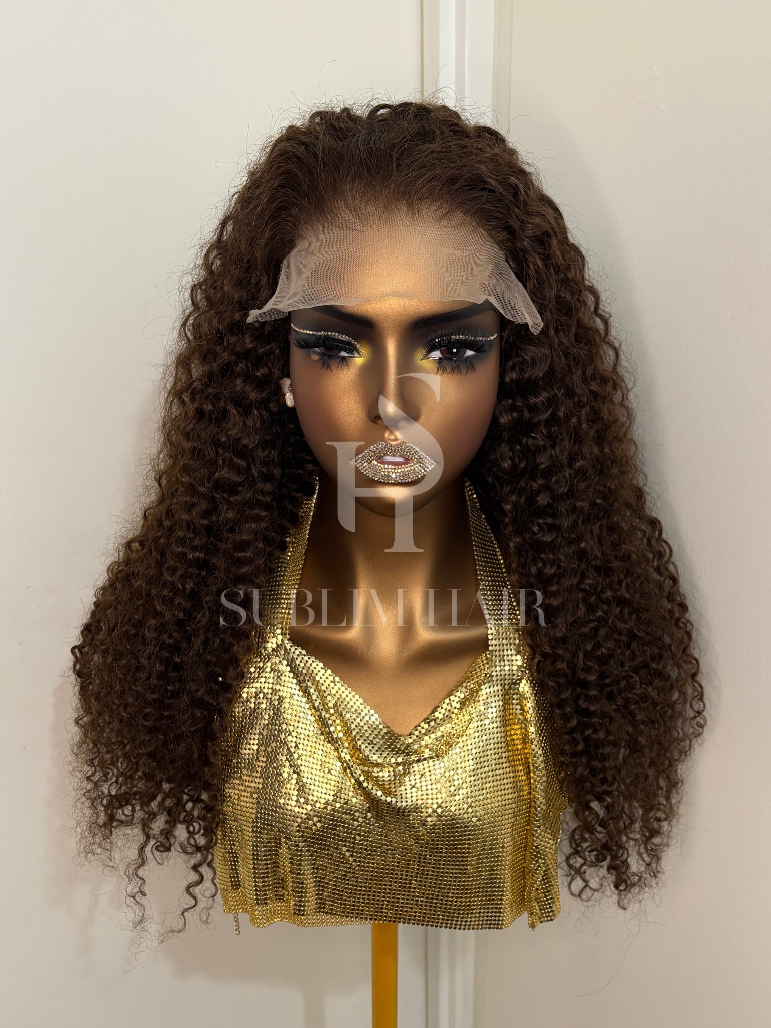 Cocoa Dream – Jerry Curl Marron Foncé – Perruque Glueless Lace 5x5 Transparente – Densité 250% – Cheveux Humains Indiens Premium