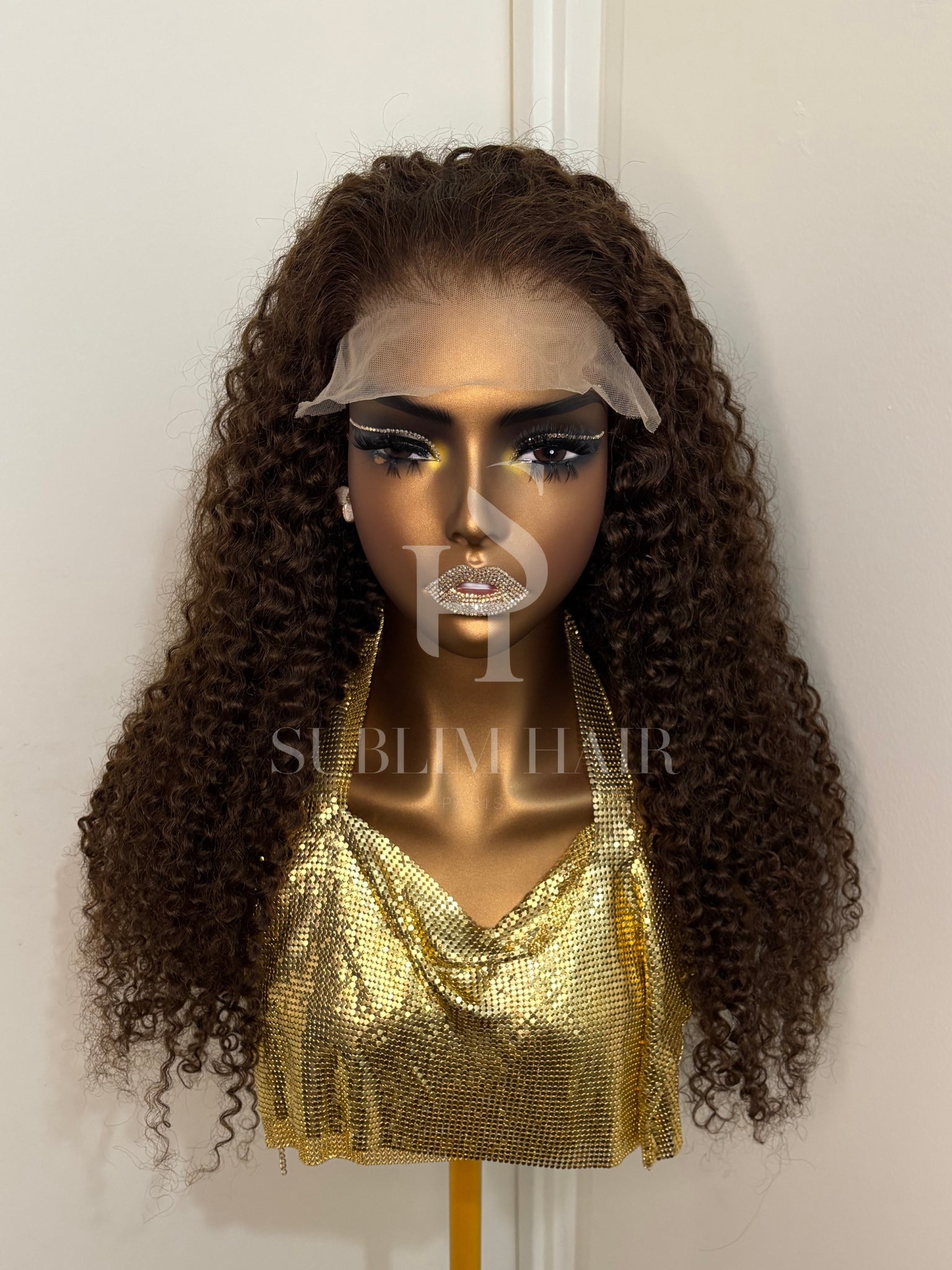 Cocoa Dream – Jerry Curl Marron Foncé – Perruque Glueless Lace 5x5 Transparente – Densité 250% – Cheveux Humains Indiens Premium