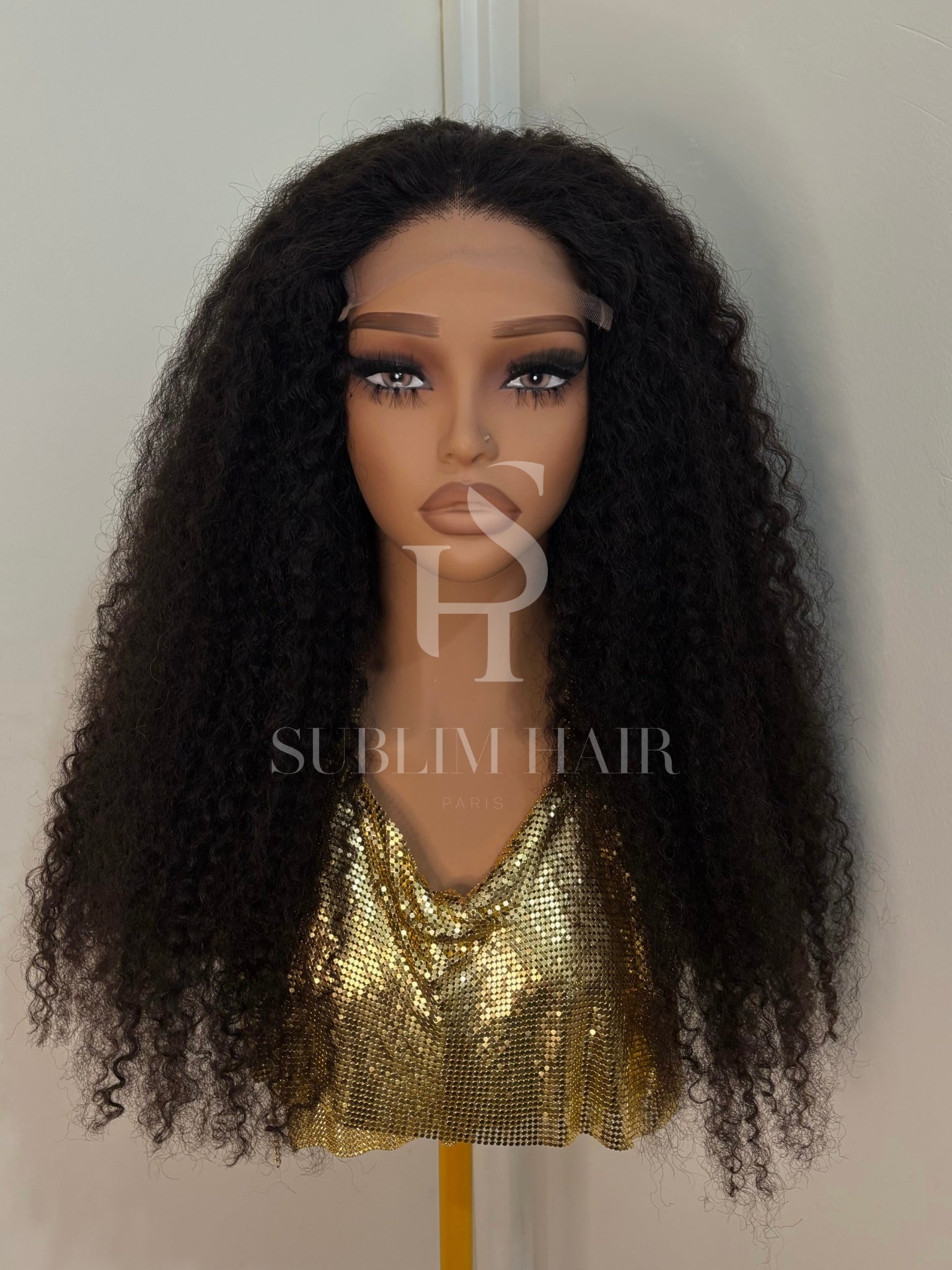 Glamour Jerry Curl – Boucles Jerry Curl – Glueless / Lace 5x5 Transparente – Densité 300% – Cheveux Humains Indiens Premium