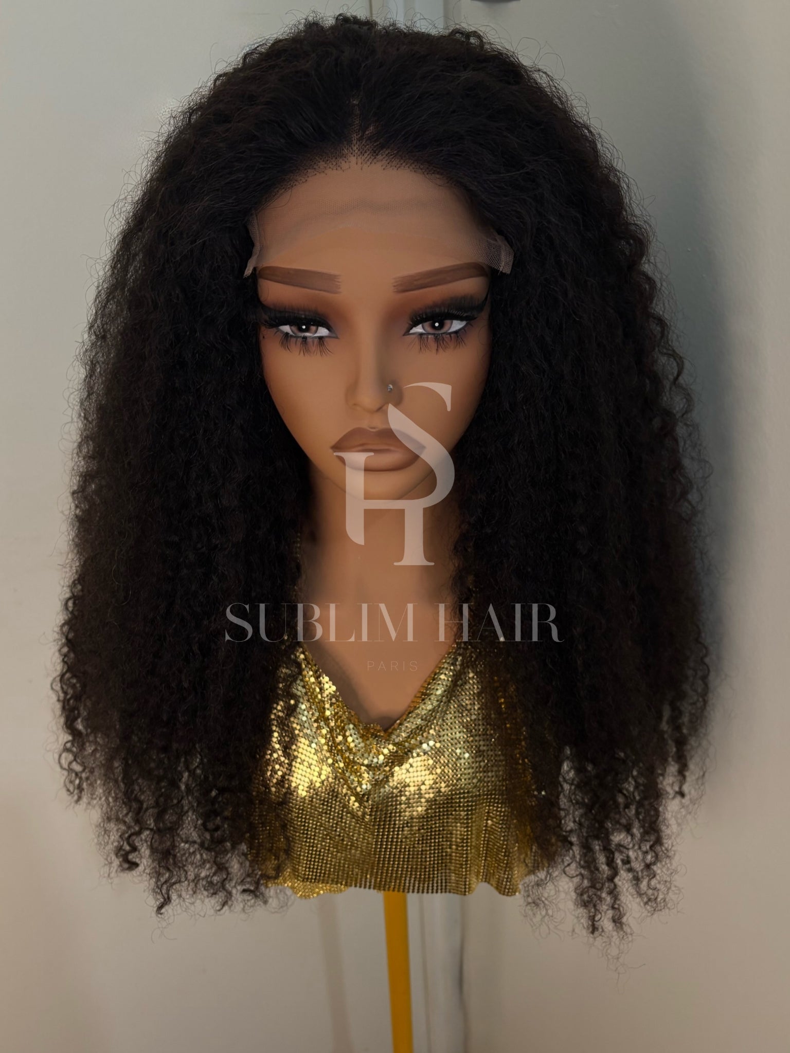 Glamour Jerry Curl – Boucles Jerry Curl – Glueless / Lace 5x5 Transparente – Densité 300% – Cheveux Humains Indiens Premium
